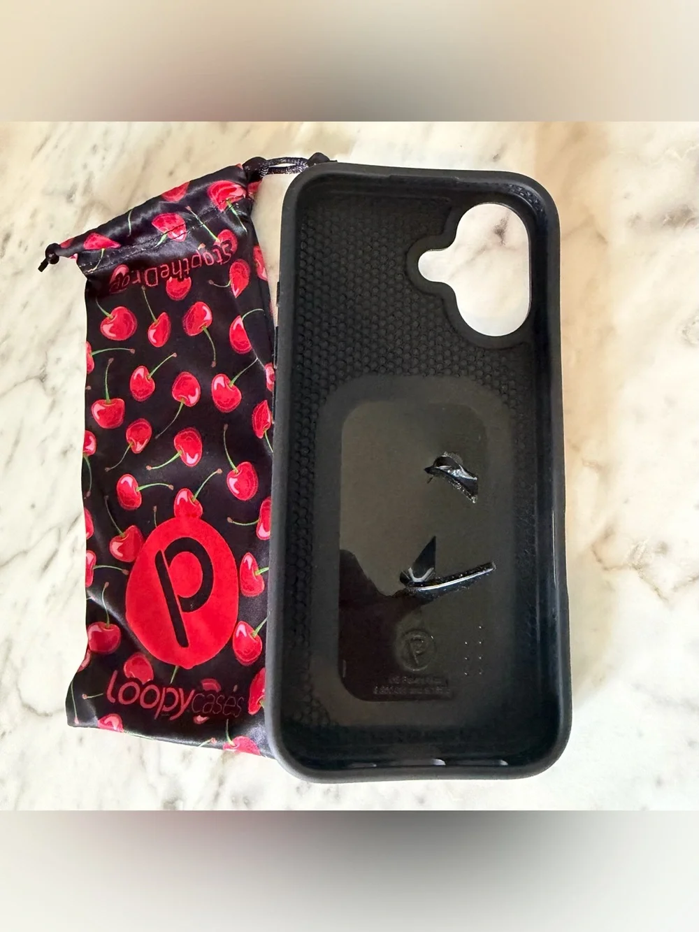 iPhone 17 Black Cherry Loopy case